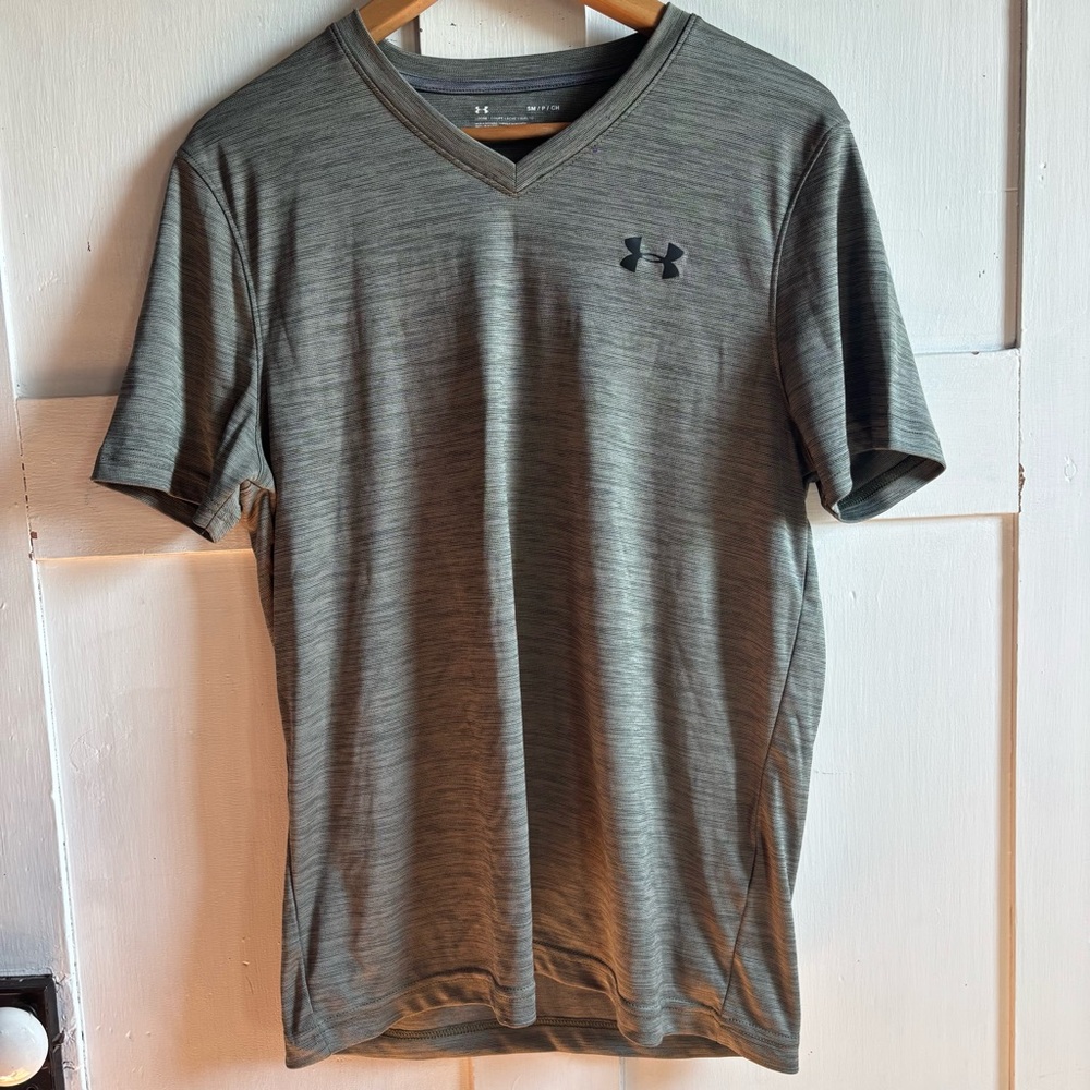 Under Armour Athletic Shirt